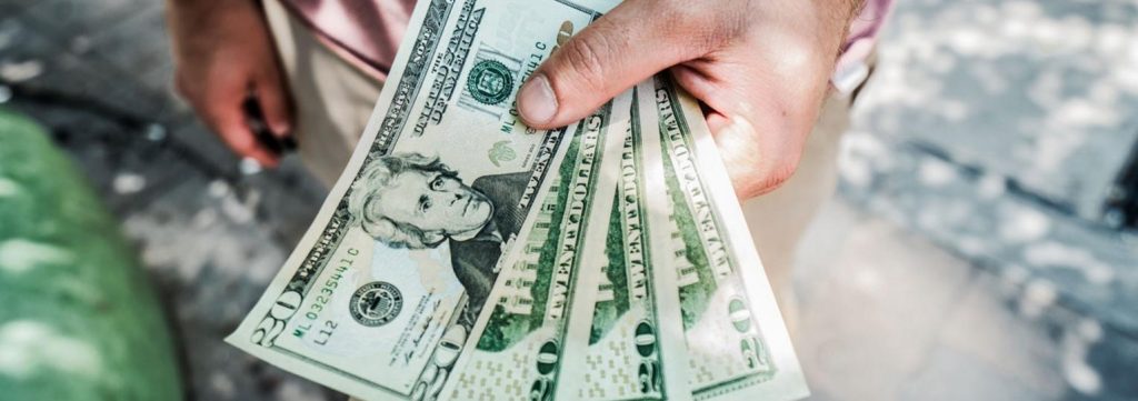 Як можна заощадити на навчанні?