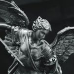 Молитва за захист від зла: духовний щит у буремному світі