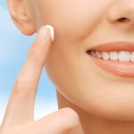 Як правильно доглядати за шкірою: ваш путівник до сяйва та здоров'я